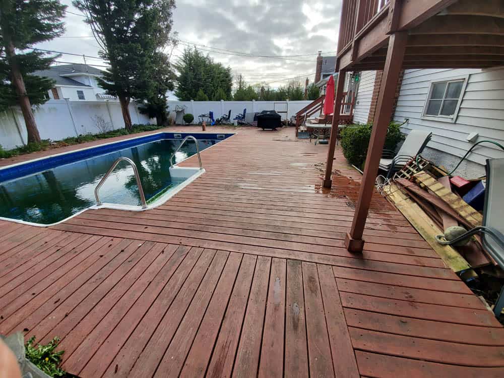 East Meadow Deck B4